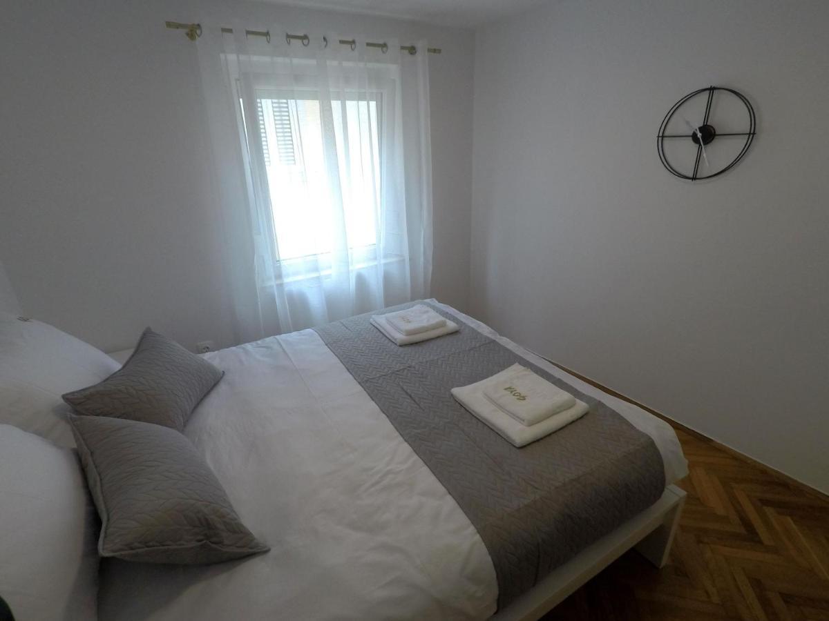 Goya - Selce Apartamento Exterior foto