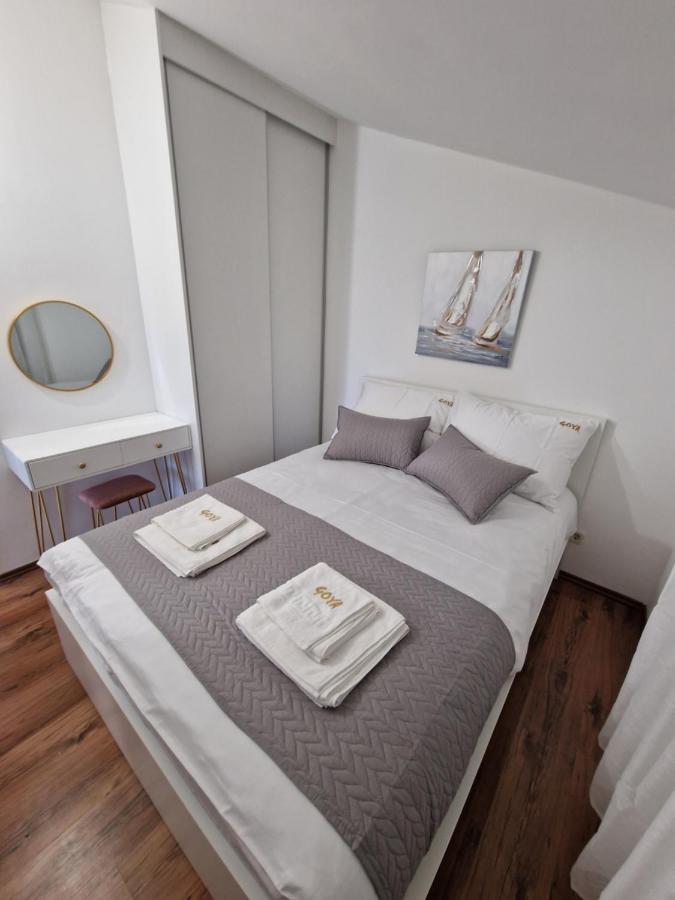 Goya - Selce Apartamento Exterior foto